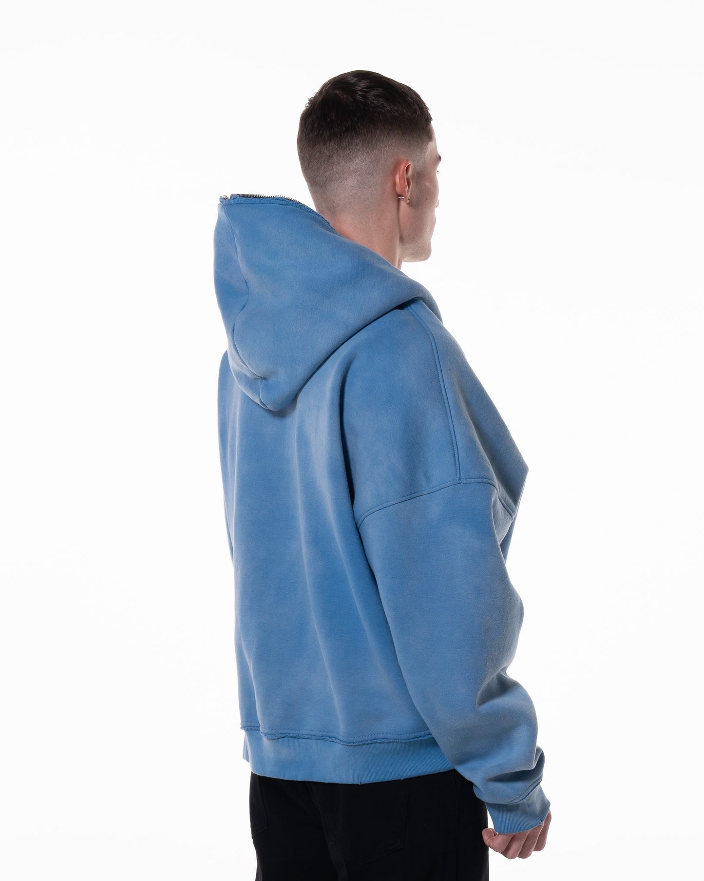 BLUE "LODJA" DISTRESSED HOODIE