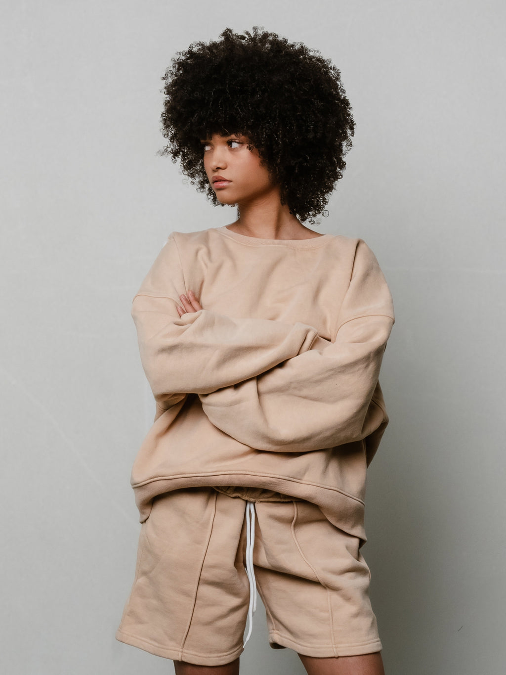 TOUSUNI BEIGE CREWNECK