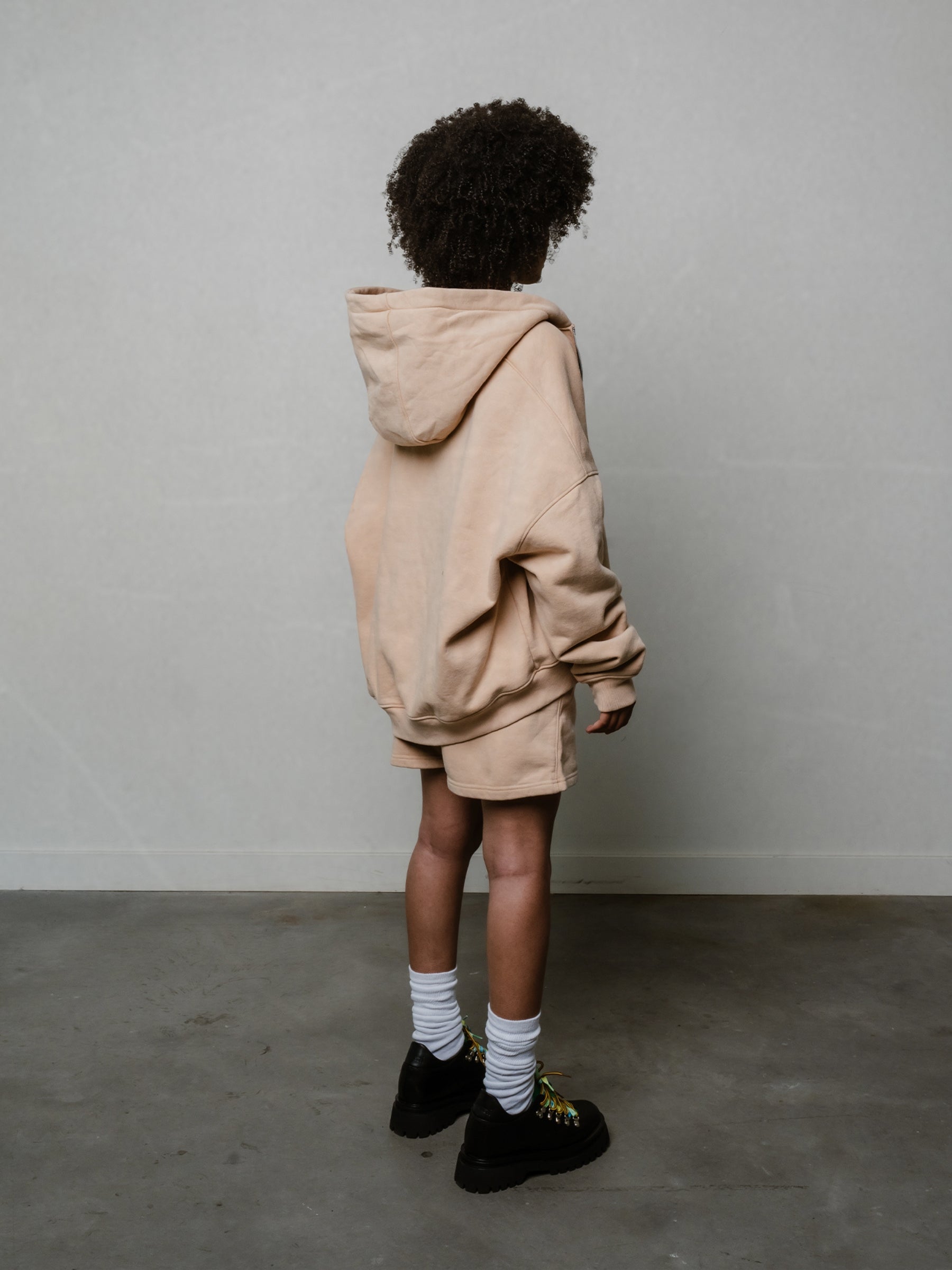 TOUSUNI BEIGE HOODIE