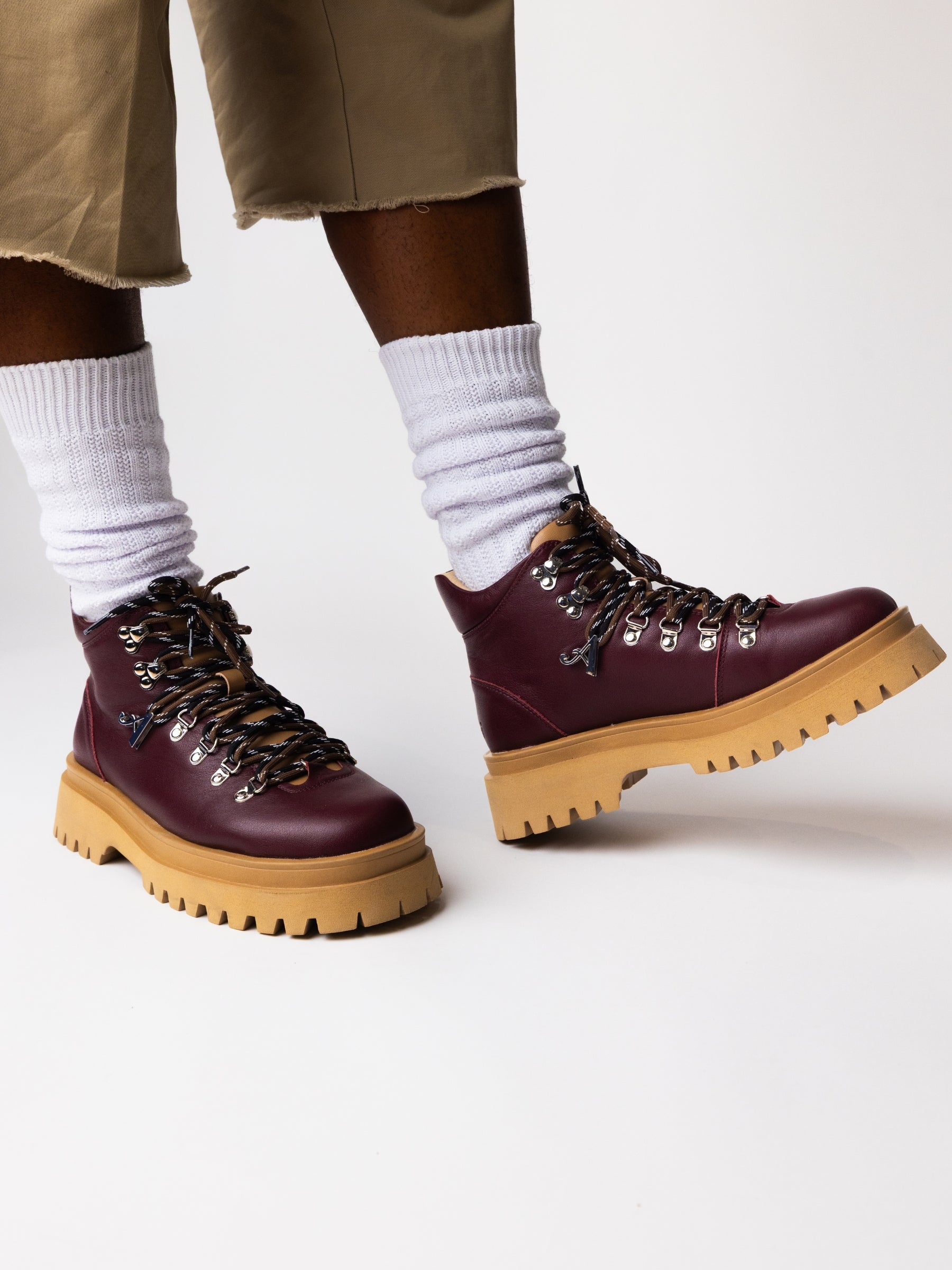 BURGUNDY "LIPUTA" HIGH