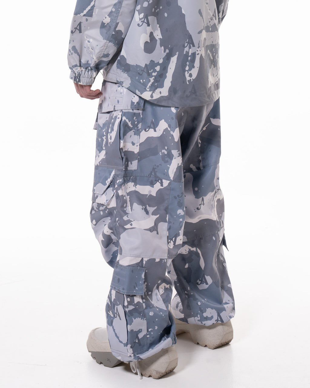GREY CAMO “MAKASI” PANTS