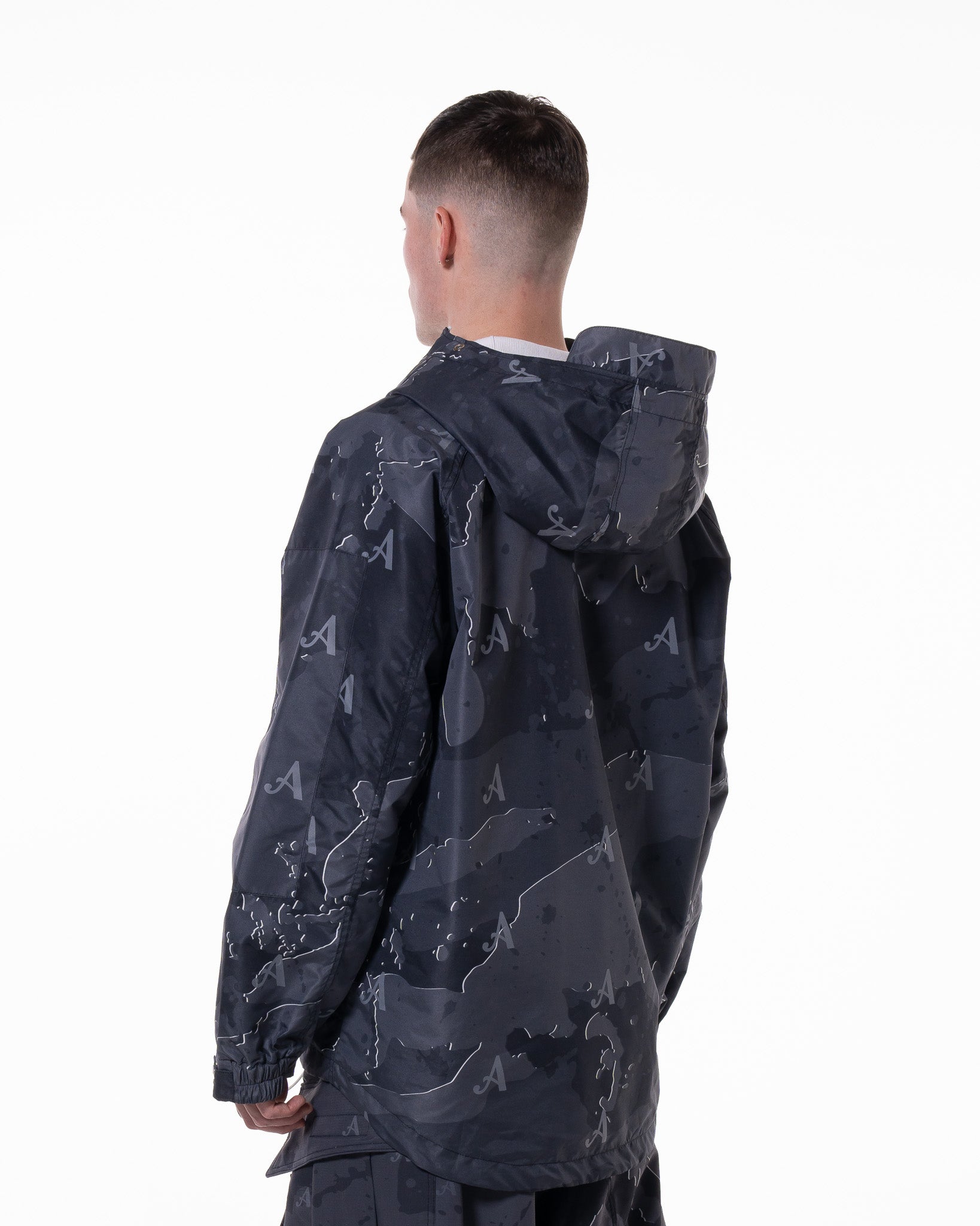 BLACK “MAKASI” CAMO JACKET